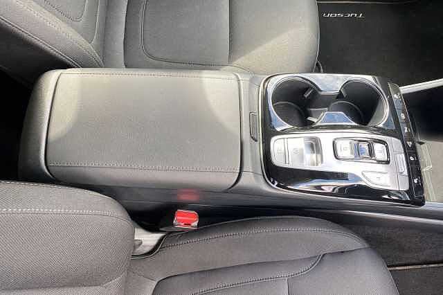 Hyundai Tucson Premium T-Gdi Hev