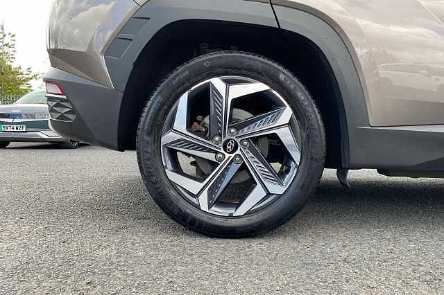Hyundai Tucson Premium T-Gdi Hev