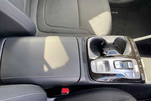 Hyundai Tucson Premium T-Gdi Hev