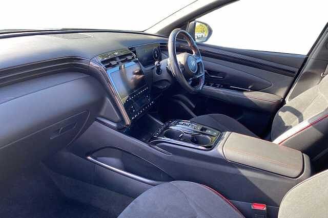 Hyundai TUCSON N Line S T-Gdi Hev Abyss Black