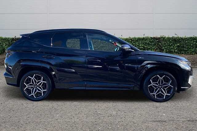 Hyundai TUCSON N Line S T-Gdi Hev Abyss Black