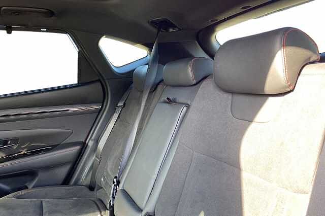 Hyundai TUCSON N Line S T-Gdi Hev Engine Red