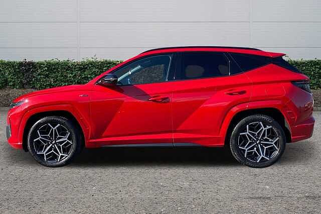 Hyundai TUCSON N Line S T-Gdi Hev Engine Red