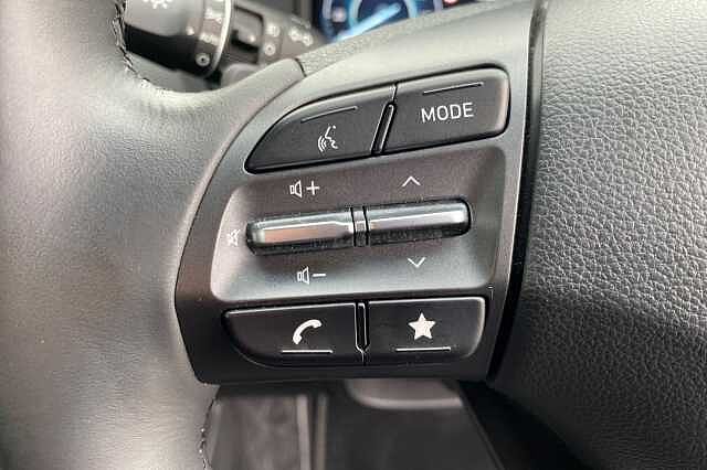 Hyundai Kona Premium Gdi Hev S-A