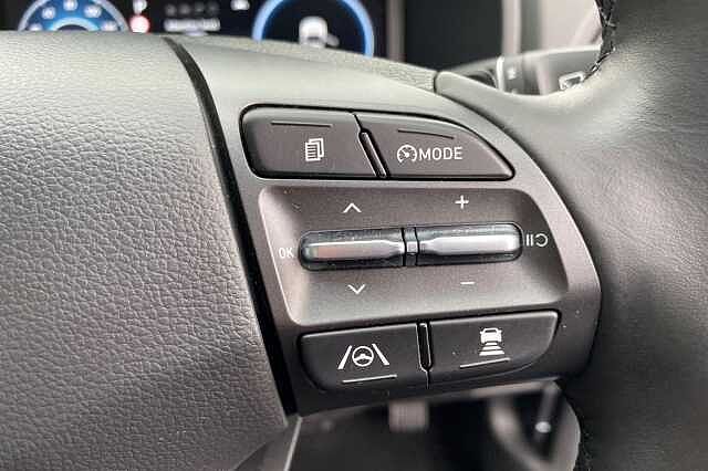 Hyundai Kona Premium Gdi Hev S-A