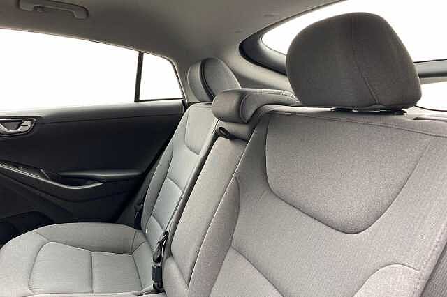 Hyundai IONIQ Se Connect Hev S-A Vibrant Blue