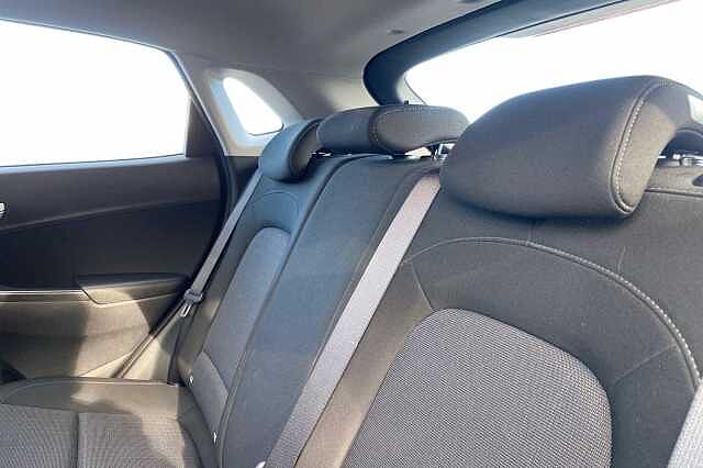 Hyundai KONA Se Connect T-Gdi Mhe Cyber Grey