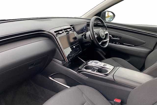 Hyundai TUCSON Se Connect T-Gdi H Shimmering Silver