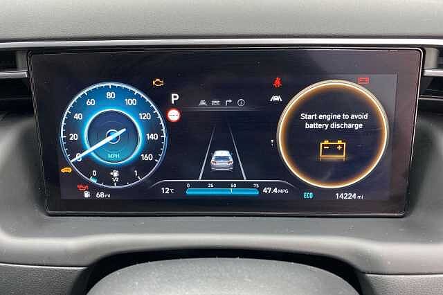 Hyundai TUCSON Se Connect T-Gdi H Shimmering Silver