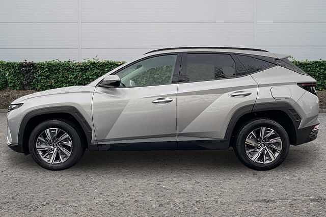 Hyundai TUCSON Se Connect T-Gdi H Shimmering Silver