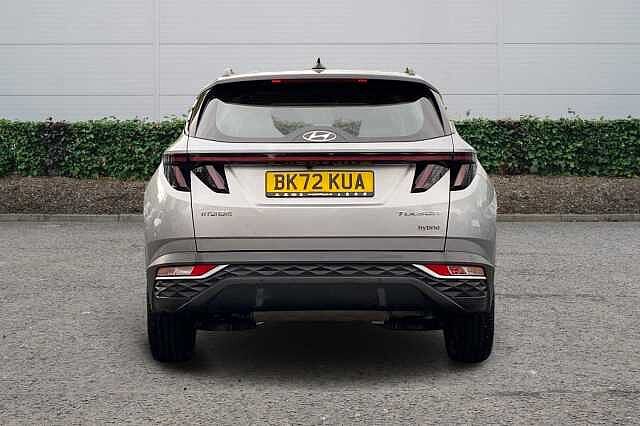 Hyundai TUCSON Se Connect T-Gdi H Shimmering Silver