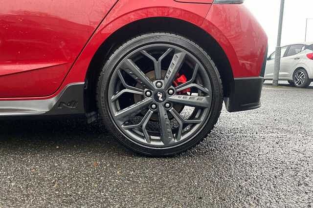 Hyundai I20 N T-Gdi Dragon Red