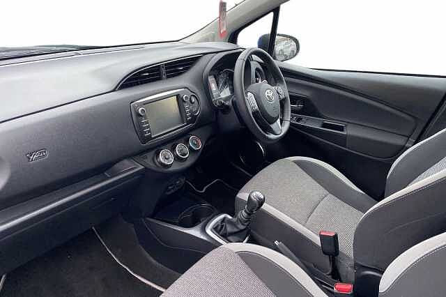 Toyota Yaris Y20 Vvt-I