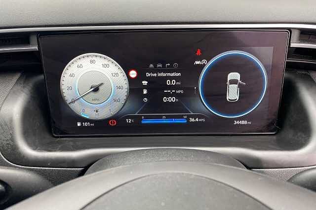 Hyundai TUCSON 1.6 T-GDi Premium SUV 5dr Petrol Manual Euro 6 (s/s) (150 ps) White