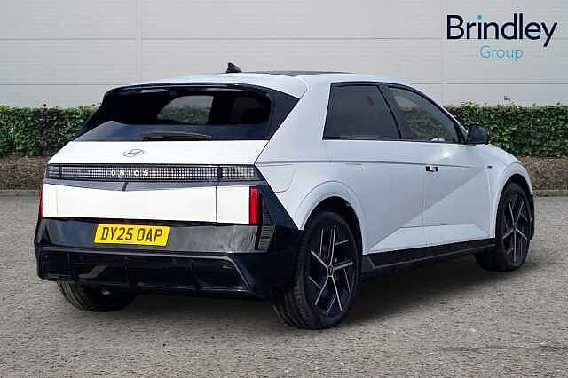 Hyundai IONIQ 5 84kWh N Line S Hatchback 5dr Electric Auto (228 ps) White