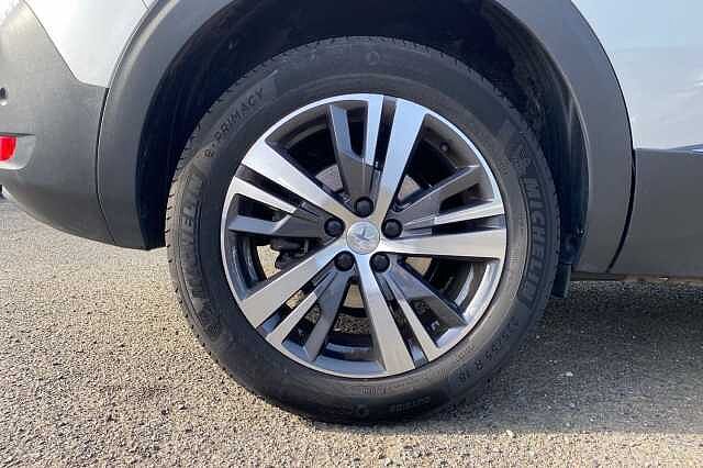 Peugeot 5008 1.2 PureTech Allure Premium + SUV 5dr Petrol EAT Euro 6 (s/s) (130 ps)