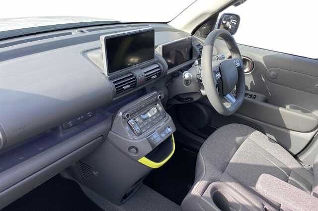 Hyundai Inster Long Range 49kWh Cross SUV 5dr Electric Auto (115 ps)