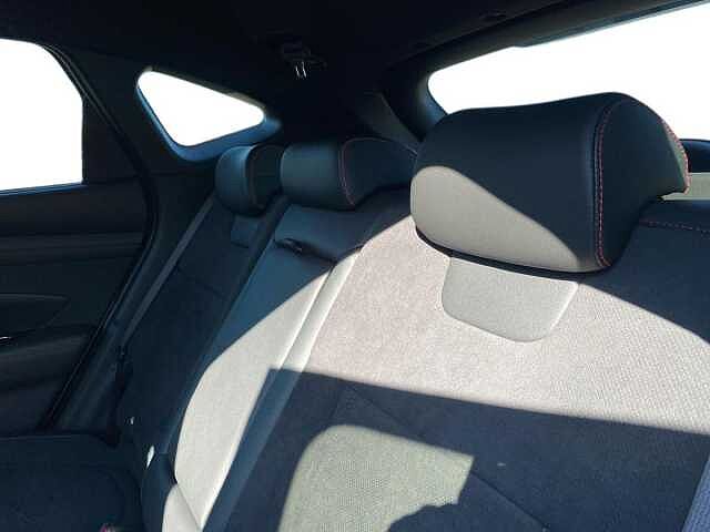 Hyundai TUCSON 1.6 T-GDi N Line SUV 5dr Petrol Manual Euro 6 (s/s) (160 ps) White