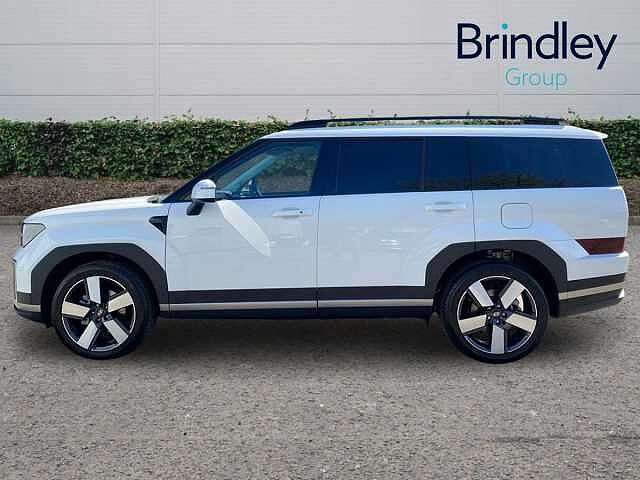 Hyundai SANTA FE 1.6 T-GDi 13.8kWh Premium SUV 5dr Petrol Plug-in Hybrid Auto 4WD Euro 6 (s/s) (7 White