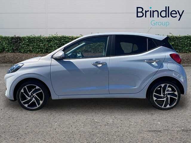 Hyundai i10 1.2 Premium Hatchback 5dr Petrol Manual Euro 6 (s/s) (79 ps)