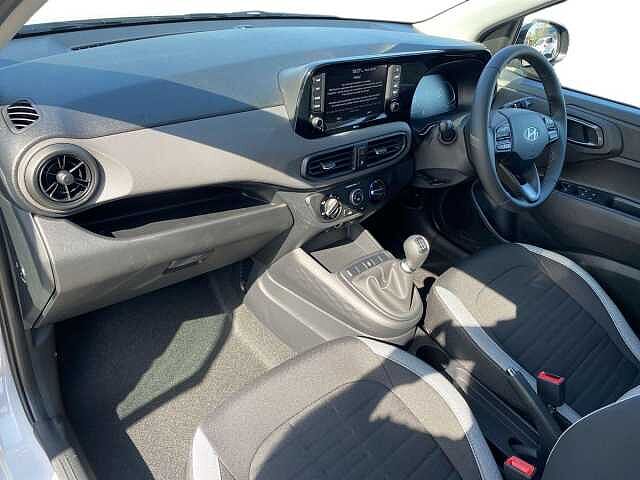 Hyundai I10 1.0 Advance Hatchback 5dr Petrol Manual Euro 6 (s/s) (63 ps) Grey
