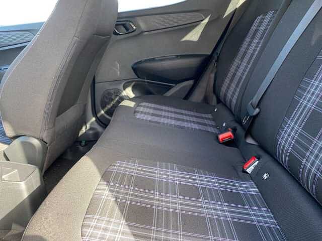 Hyundai I10 1.2 Premium Hatchback 5dr Petrol Auto Euro 6 (s/s) (79 ps) Black