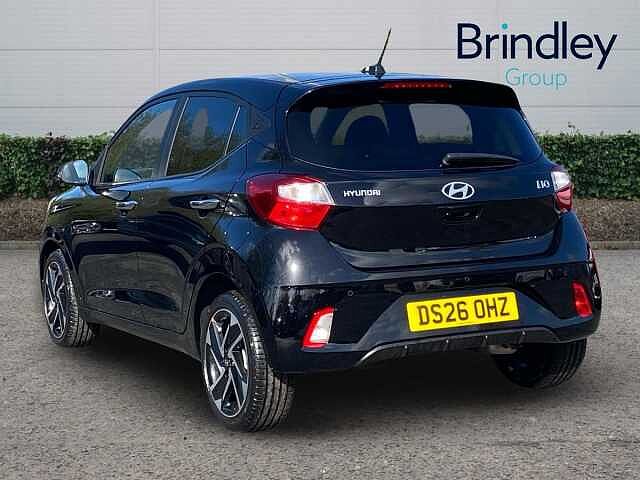 Hyundai I10 1.2 Premium Hatchback 5dr Petrol Auto Euro 6 (s/s) (79 ps) Black