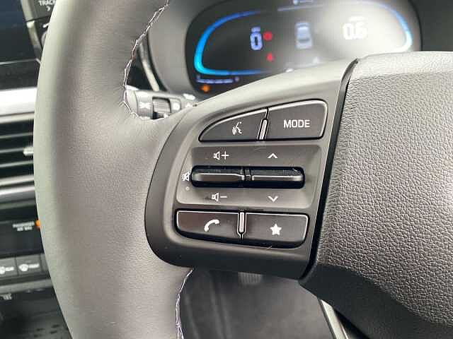 Hyundai I10 1.2 Premium Hatchback 5dr Petrol Manual Euro 6 (s/s) (79 ps) Black