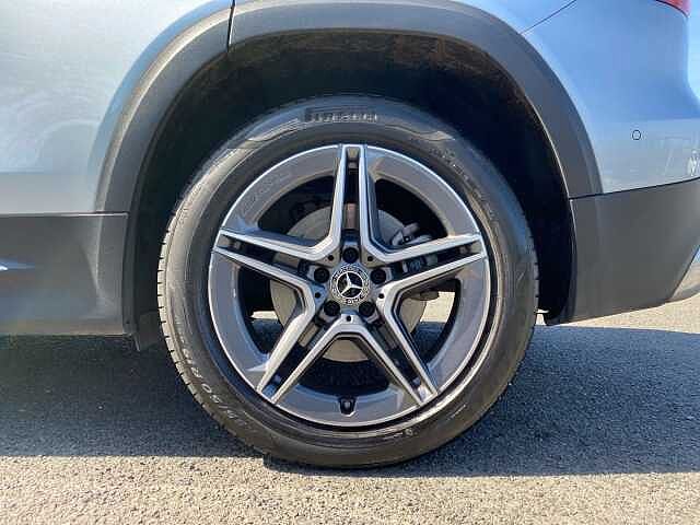 Mercedes-Benz Glb 1.3 GLB200 MHEV AMG Line (Executive) SUV 5dr Petrol Hybrid 7G-DCT Euro 6 (s/s) (