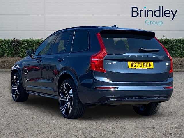Volvo XC90 2.0h T8 Recharge 18.8kWh Ultimate Dark SUV 5dr Petrol Plug-in Hybrid Auto 4WD Eu