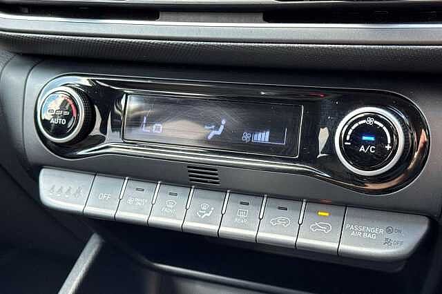 Hyundai KONA 1.6 GDi Hybrid Premium 5dr DCT