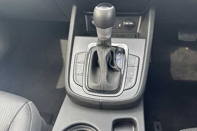 Hyundai KONA 1.6 GDi Hybrid Ultimate 5dr DCT