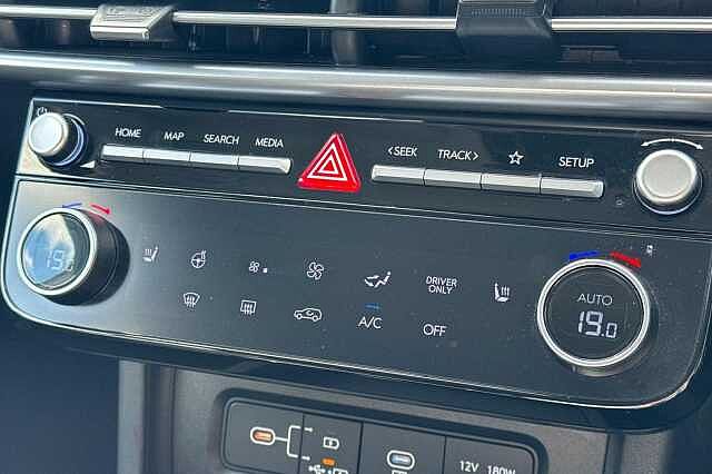 Hyundai TUCSON 1.6 TGDi Plug-in Hybrid Premium 5dr 4WD Auto