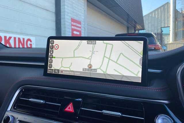 Genesis G70 2.0T [245] Sport 4dr Auto [Innovation Pack]