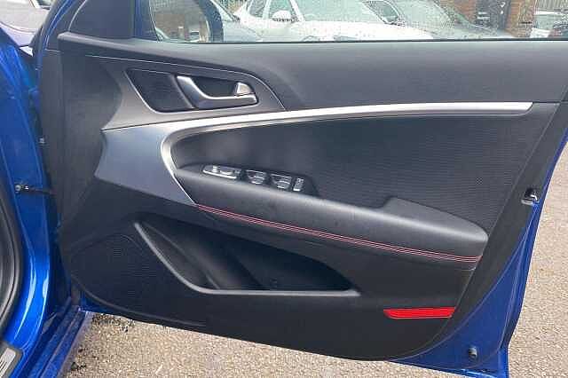 Genesis G70 2.0T [245] Sport 4dr Auto [Innovation Pack]