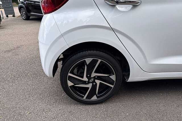 Hyundai I10 1.0 [63] Premium 5dr Auto [Nav]