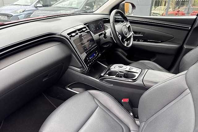 Hyundai TUCSON 1.6 TGDi Hybrid 230 Ultimate 5dr 2WD Auto Red