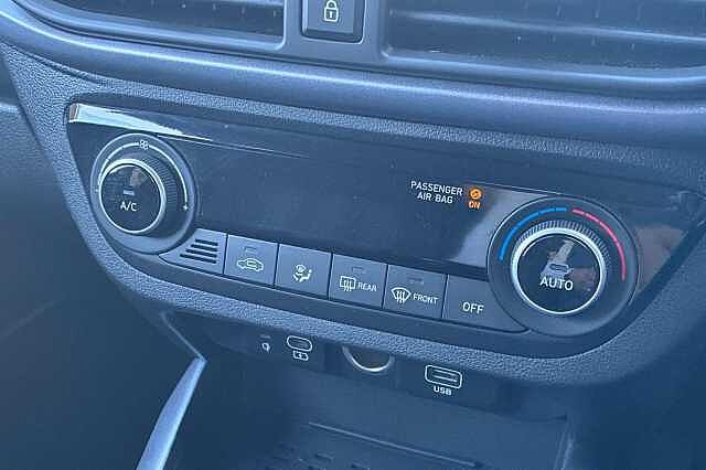 Hyundai I10 1.0 [63] Premium 5dr Auto [Nav]