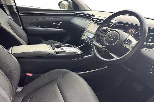 Hyundai TUCSON 1.6 TGDi Hybrid 230 Premium 5dr 2WD Auto RED