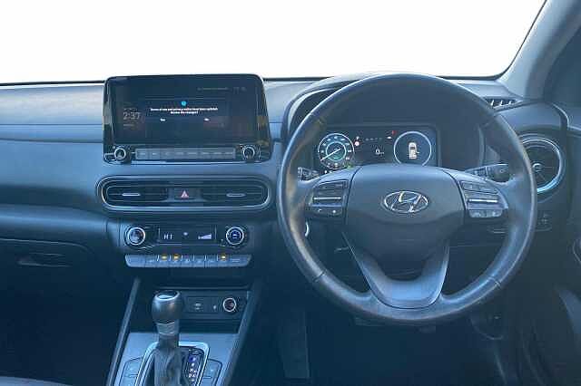 Hyundai KONA 1.6 GDi Hybrid Ultimate 5dr DCT White