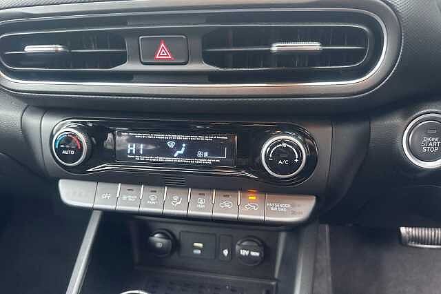 Hyundai KONA 1.6 GDi Hybrid Ultimate 5dr DCT Cyber grey