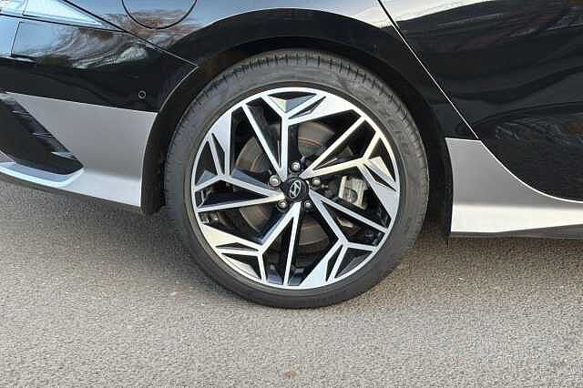 Hyundai IONIQ 6 239kW Ultimate 77kWh 4dr AWD Auto Additional Pearl - Abyss black