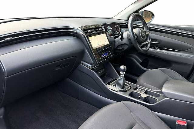 Hyundai TUCSON 1.6 TGDi Premium 5dr 2WD Pearl - Phantom black