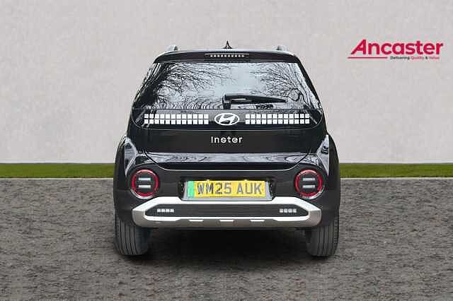 Hyundai INSTER 85kW 02 49kWh 5dr Auto Black