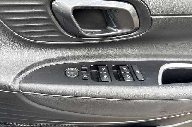 Hyundai I20 1.0T GDi Premium 5dr DCT Pearl - Aurora grey