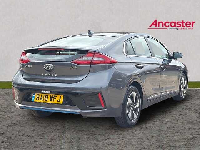 Hyundai IONIQ 1.6 GDi Hybrid Premium 5dr DCT Grey