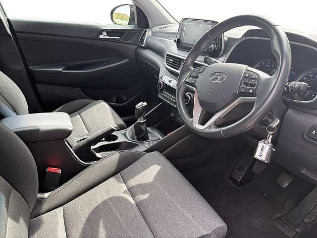 Hyundai TUCSON 1.6 GDi SE Nav 5dr 2WD Black