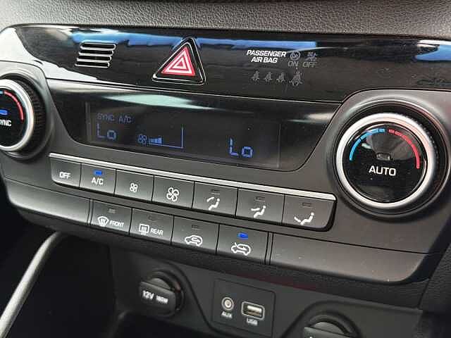 Hyundai TUCSON 1.6 GDi SE Nav 5dr 2WD Black