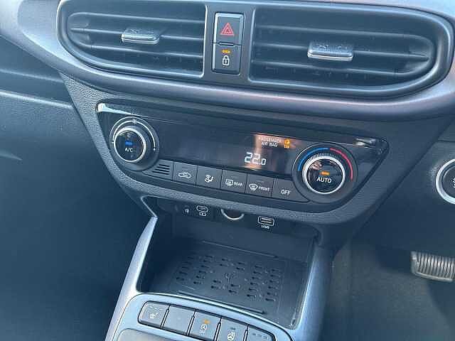 Hyundai I10 1.2 [79] Premium 5dr Auto [Nav]