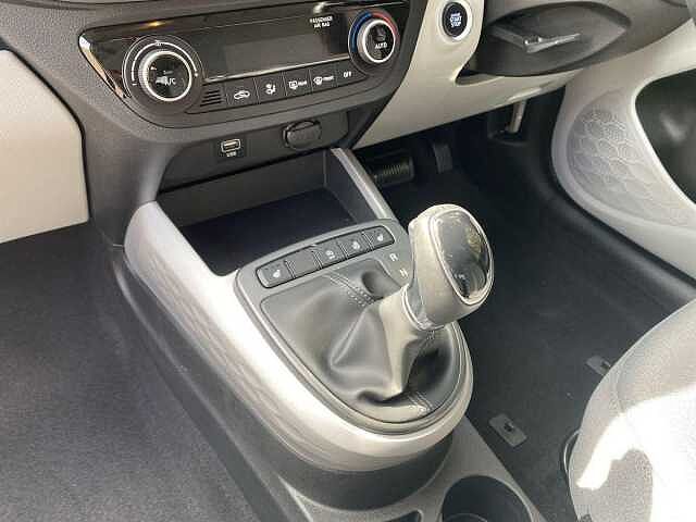 Hyundai I10 1.0 MPi Premium 5dr Auto